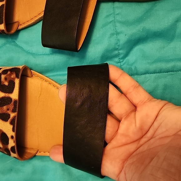 Lulu's Sandals - Picture 3 of 4